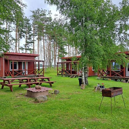 Lazdininku Poilsiaviete Hotel Darbenai Kültér fotó