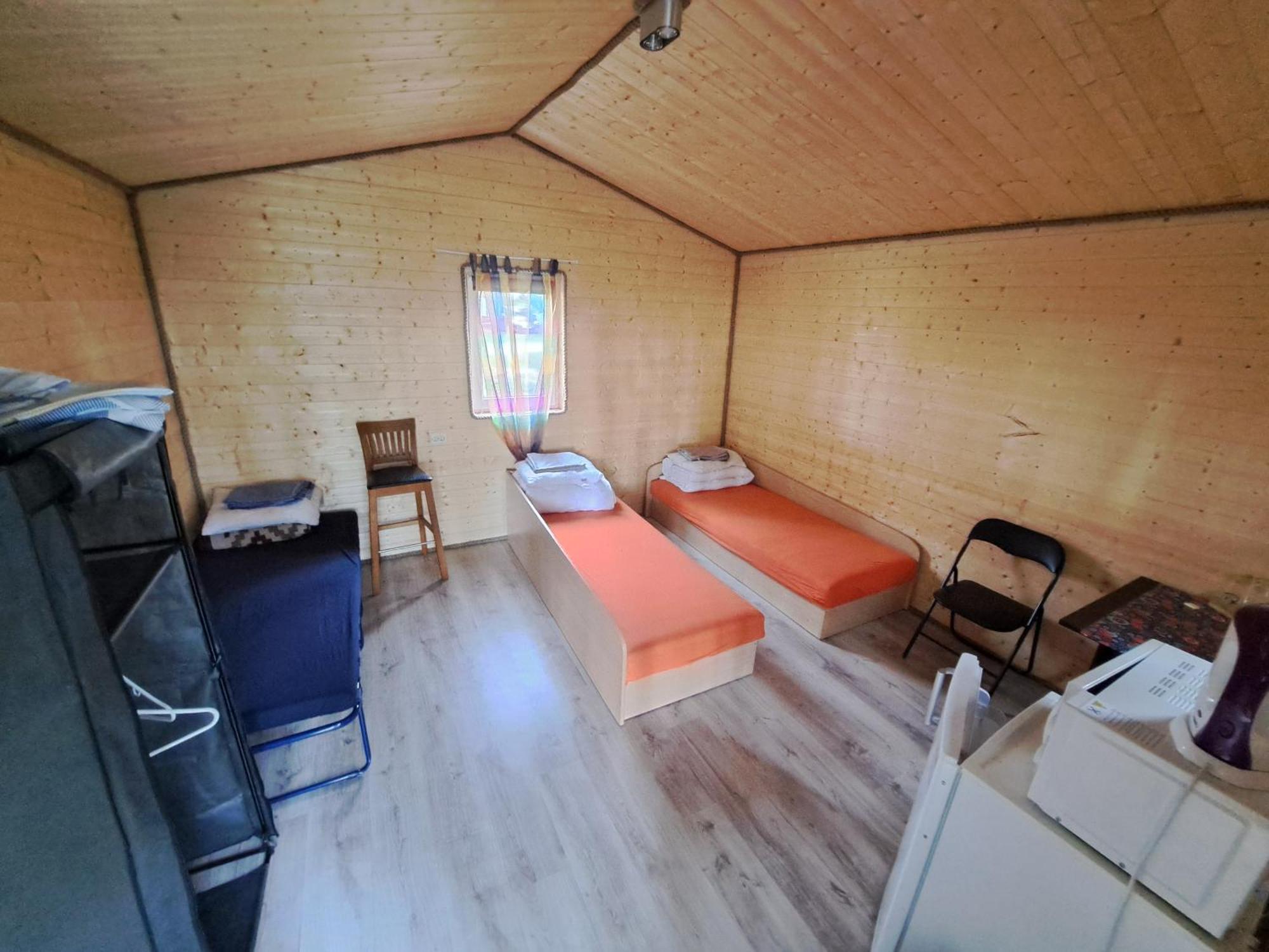 Lazdininku Poilsiaviete Hotel Darbenai Kültér fotó